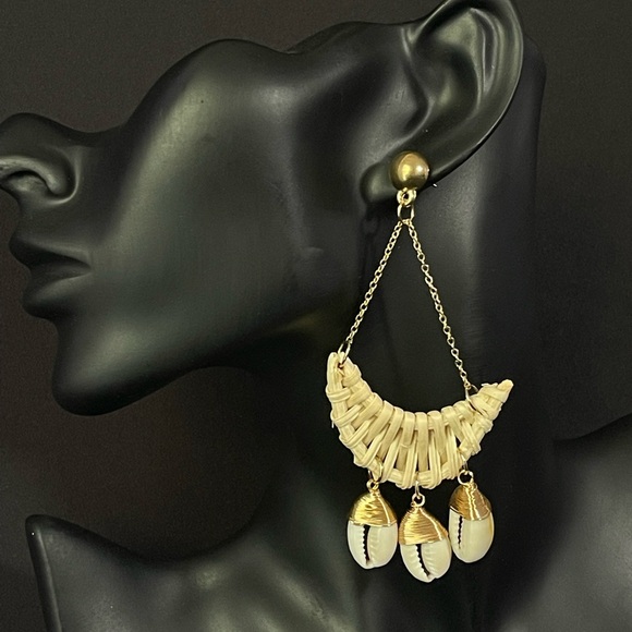 Oceané - Creative Rattan Style Wild Shell Earrings.NWT - Picture 6 of 7